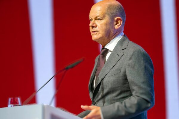 I will speak with Putin, but only when the time is appropriate, Scholz ponders