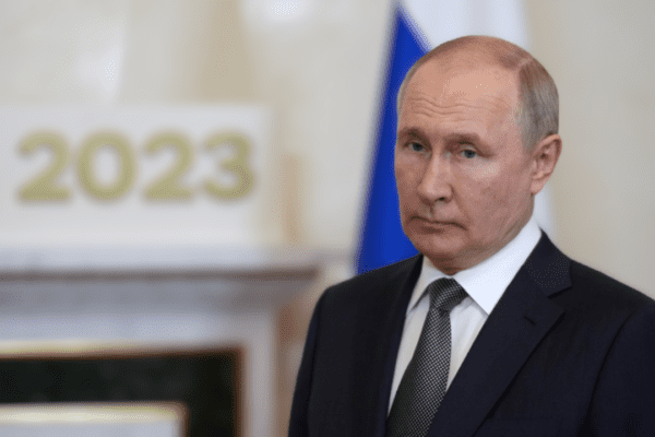 Putin ready to start peace talks with Ukraine