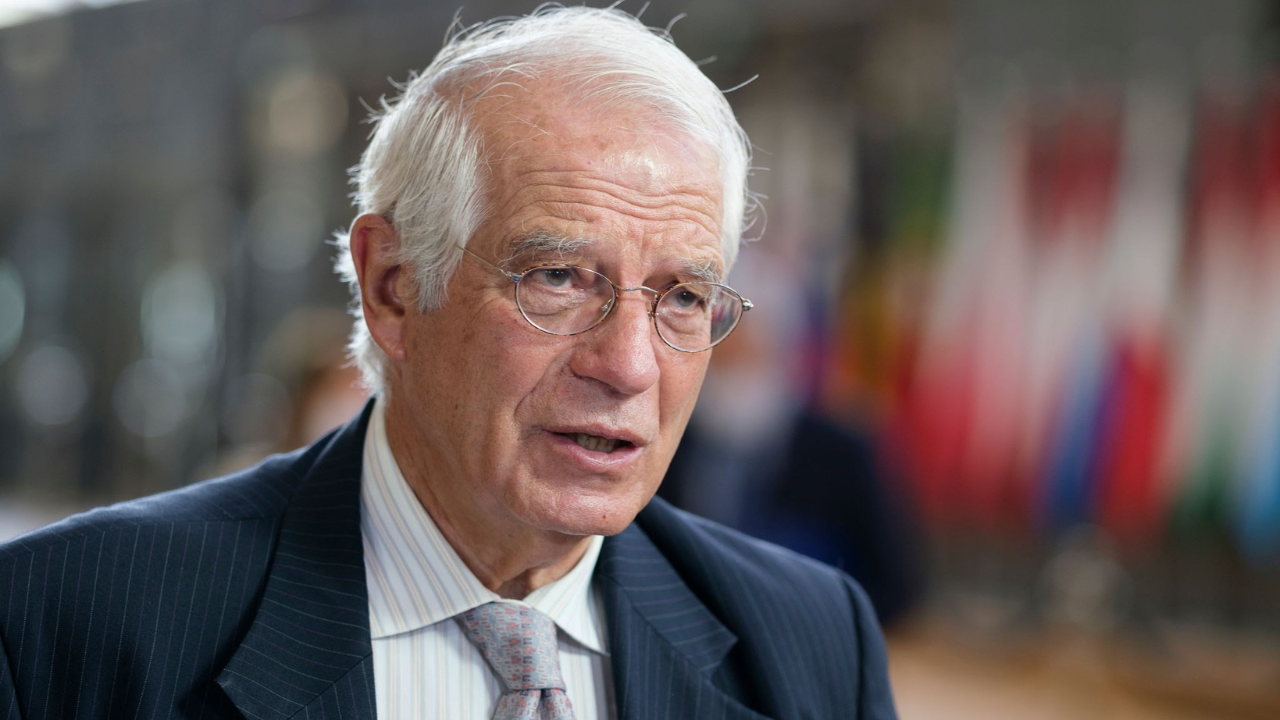 Leading EU diplomat: immigration may 'dissolve' the bloc