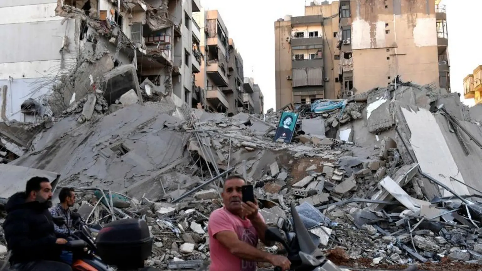 Israel Targets Bank Branches Across Lebanon in Air Strikes